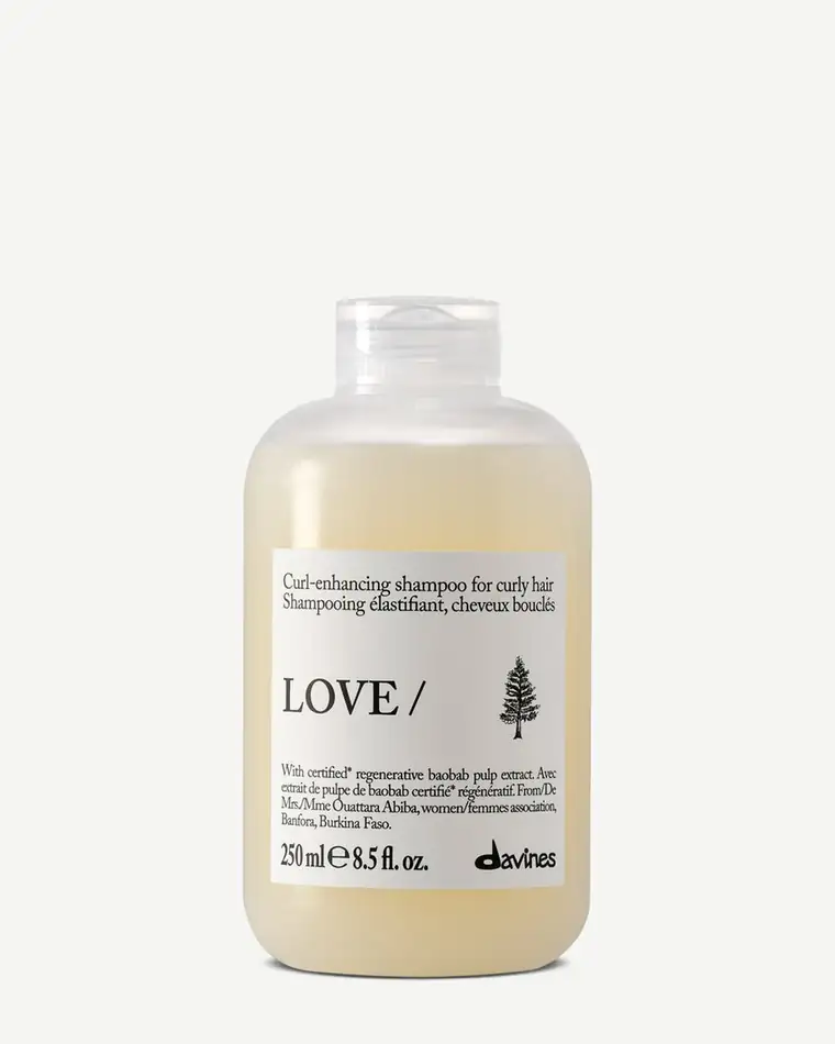 Флакон шампуня Davines LOVE CURL Shampoo, 250 ml
